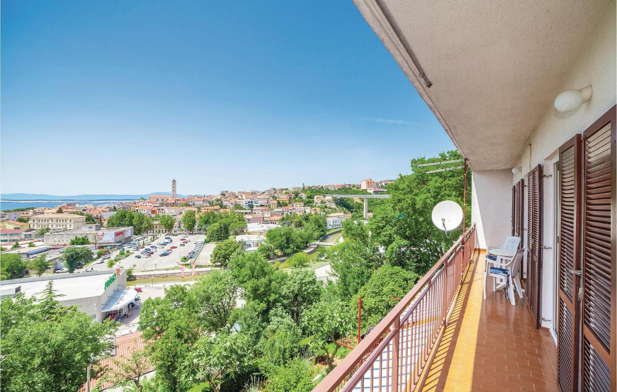 Nice Apartment In Crikvenica With House Sea View Extérieur photo